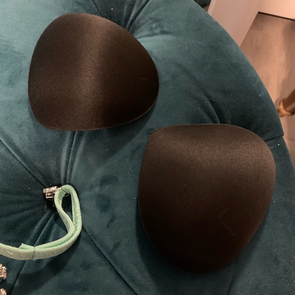 Sparkly ✨ competition bikini - Picture 9 of 10